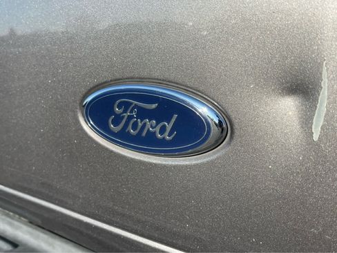 Used 2007 Ford F250 Lariat image 8