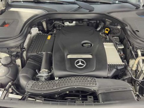 Used 2017 Mercedes-Benz GLC 300 4MATIC Coupe image 35