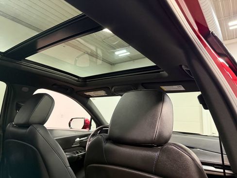 Used 2025 Cadillac XT4 Sport w/ LPO, Floor Liner Package AWD/4WD image 68