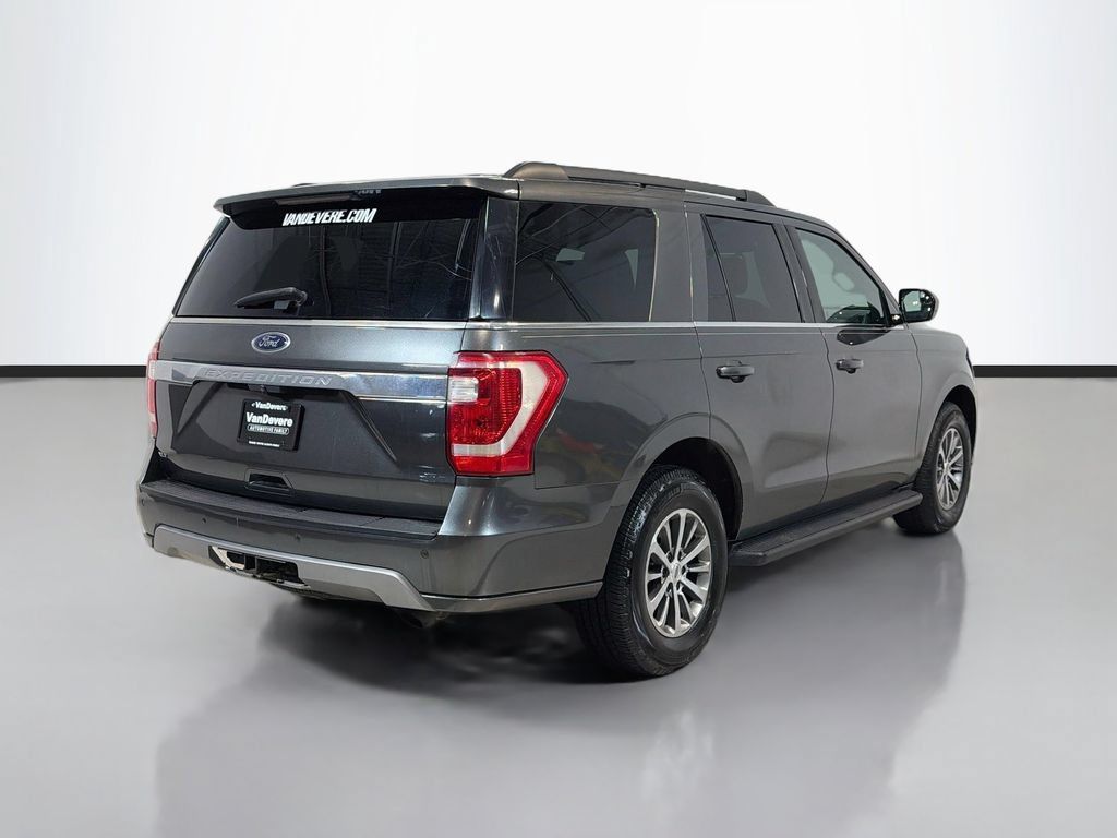 Used 2018 Ford Expedition XLT AWD/4WD image 9