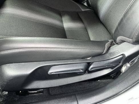 Used 2025 Honda Civic Sport image 14
