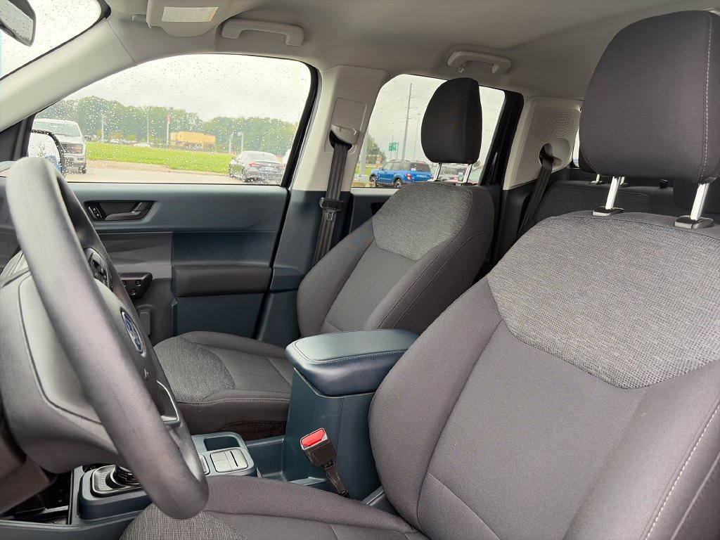 Used 2025 Ford Maverick XL FWD image 17