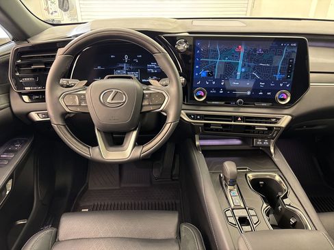 Used 2025 Lexus RX 350 AWD w/ Convenience Package image 30