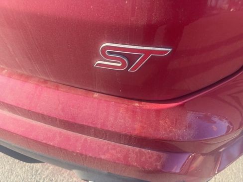 Used 2023 Ford Edge ST image 6