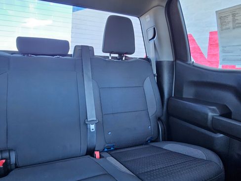 Used 2022 Chevrolet Silverado 1500 Custom image 26