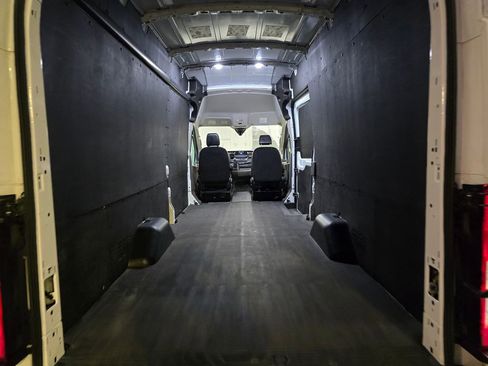 Used 2023 Ford Transit 250 148 High Roof Extended w/ Load Area Protection Package image 32