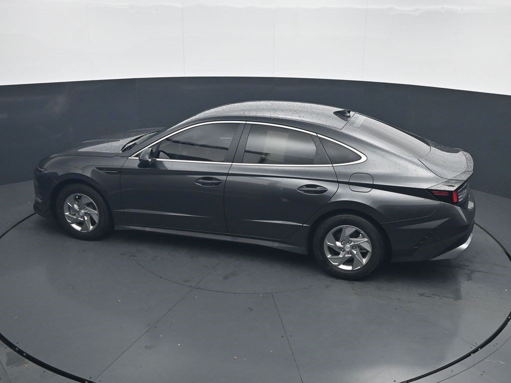Used 2025 Hyundai Sonata SE FWD image 23