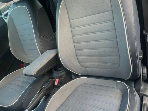 Used 2016 Volkswagen Beetle 1.8T Denim FWD image 10