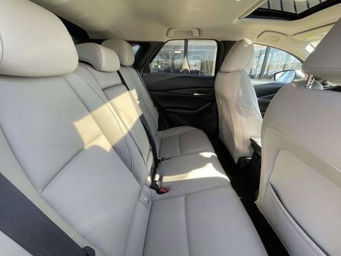 Used 2025 MAZDA CX-30 AWD 2.5 S w/ Preferred Package image 19