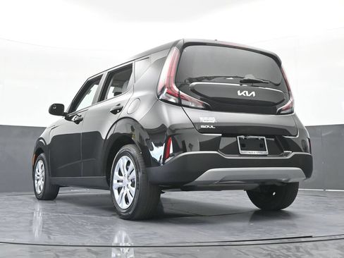 Used 2023 Kia Soul LX FWD image 46