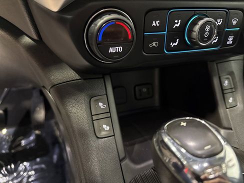 Used 2019 GMC Acadia SLT AWD/4WD image 21