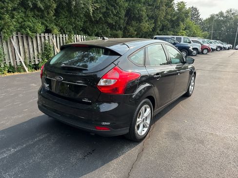 Used 2014 Ford Focus SE FWD image 3