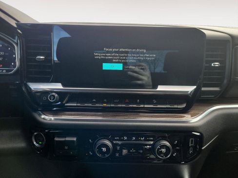 Used 2023 Chevrolet Silverado 1500 LT Trail Boss w/ Protection Package image 14