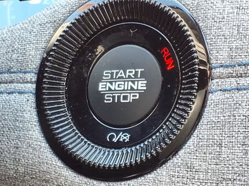 Used 2022 Jeep Compass Latitude w/ Convenience Group image 22