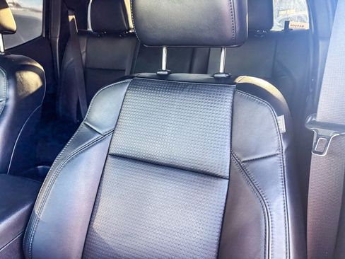 Used 2023 Toyota Tacoma TRD Off-Road image 24