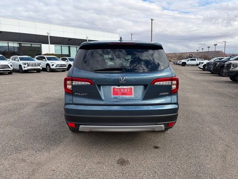 Used 2021 Honda Pilot EX image 5