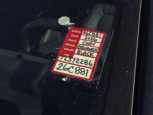 New 2026 Chevrolet Equinox LT w/ Convenience Package II image 21