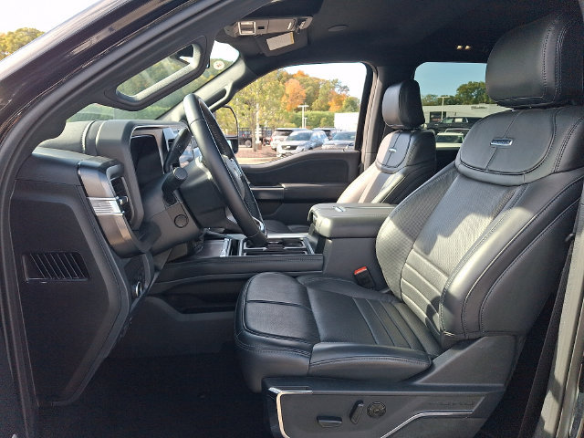 Used 2026 Ford F350 Platinum AWD/4WD image 2