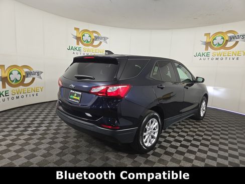 Used 2020 Chevrolet Equinox LS w/ LS Convenience Package FWD image 8