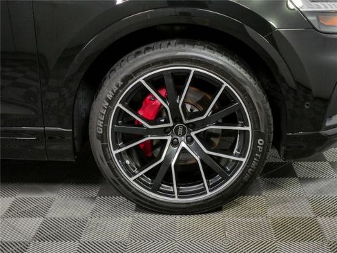 Used 2023 Audi Q8 Premium Plus w/ Premium Plus Package AWD/4WD image 41