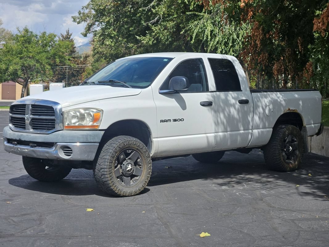 Used 2006 Dodge Ram 1500 Truck ST w/ Protection Group AWD/4WD image 1