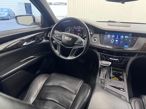 Used 2018 Cadillac CT6 Luxury image 14