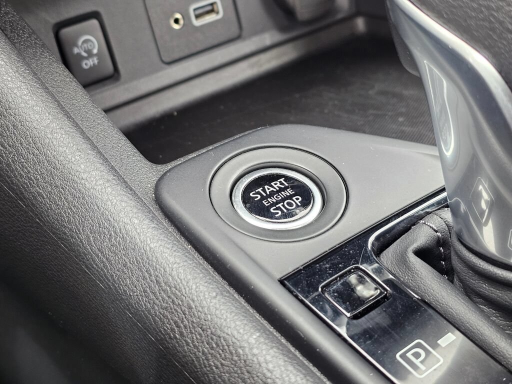 Used 2025 Nissan Sentra S FWD image 18
