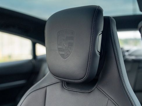 Certified 2025 Porsche Taycan image 13