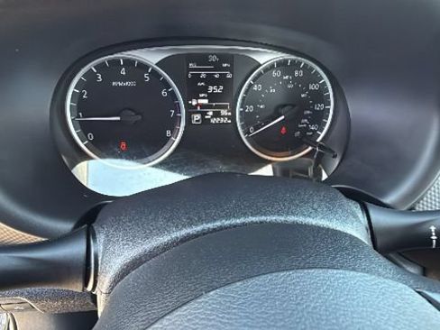 Certified 2024 Nissan Kicks S FWD image 19