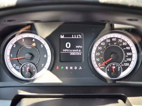 Used 2024 RAM 1500 Classic SLT AWD/4WD image 22