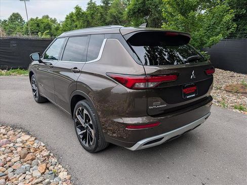 Used 2022 Mitsubishi Outlander SEL AWD/4WD image 3