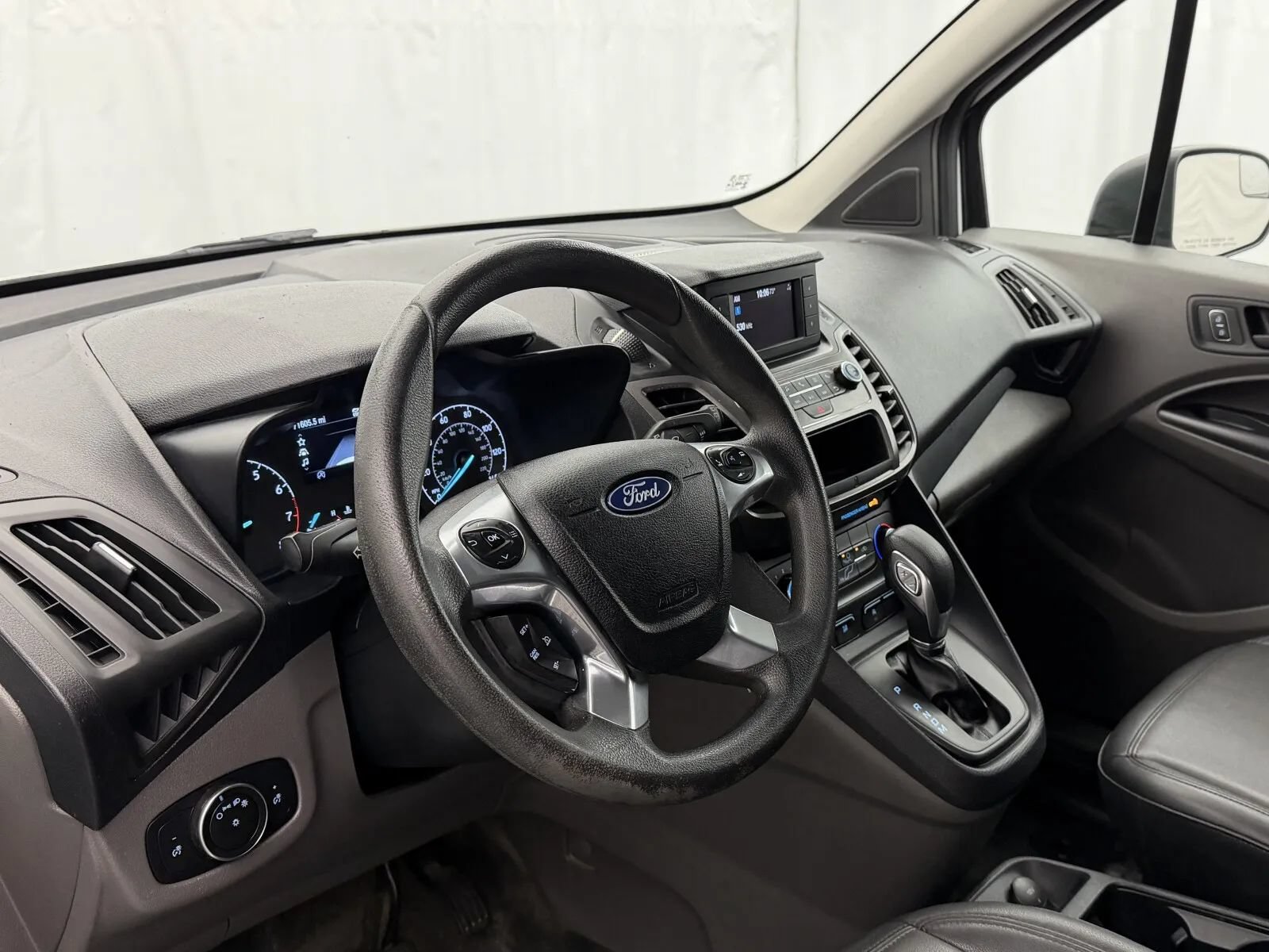 Used 2020 Ford Transit Connect XL FWD image 15