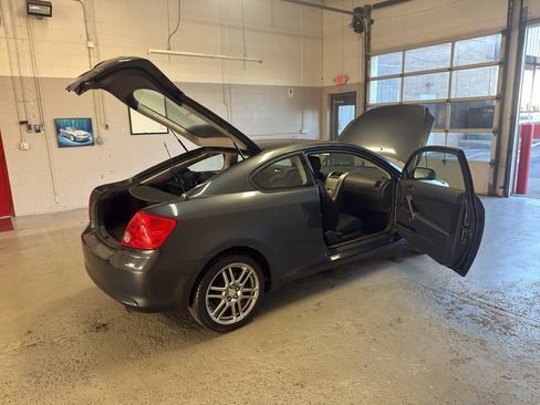 Used 2006 Scion tC FWD image 14