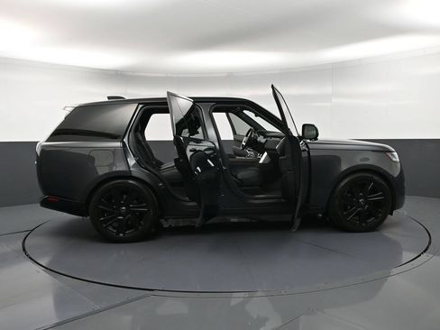 Used 2023 Land Rover Range Rover SE AWD/4WD image 37