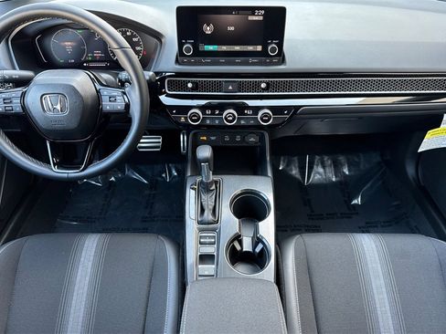 Certified 2025 Honda Civic Sport image 4