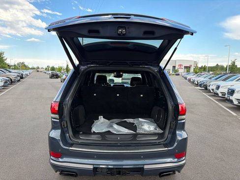 Used 2020 Jeep Grand Cherokee High Altitude AWD/4WD image 16