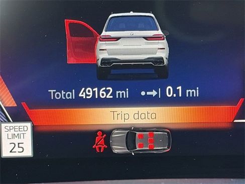 Certified 2024 BMW X7 M60i w/ Executive Package image 26