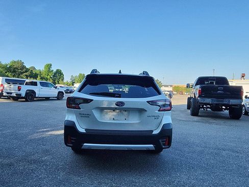 Used 2022 Subaru Outback Limited XT w/ Popular Package #2 AWD/4WD image 4