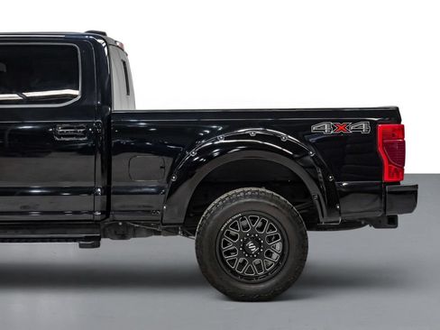 Used 2021 Ford F250 Lariat w/ Lariat Value Package AWD/4WD image 12