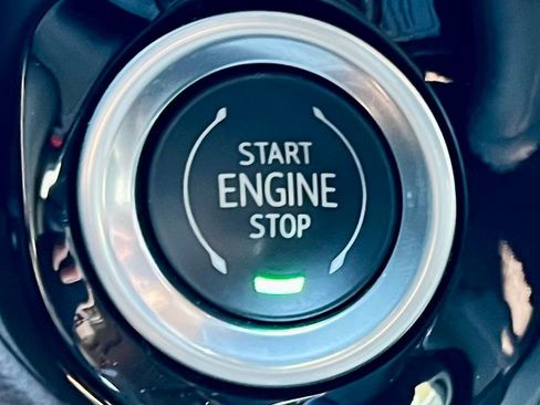 Used 2022 Chevrolet Silverado 1500 LTZ w/ LTZ Premium Package image 33