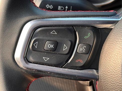 Used 2023 Jeep Wrangler Unlimited Rubicon w/ LED Lighting Group AWD/4WD image 23