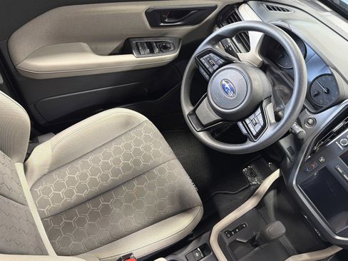 Used 2025 Subaru Forester image 9