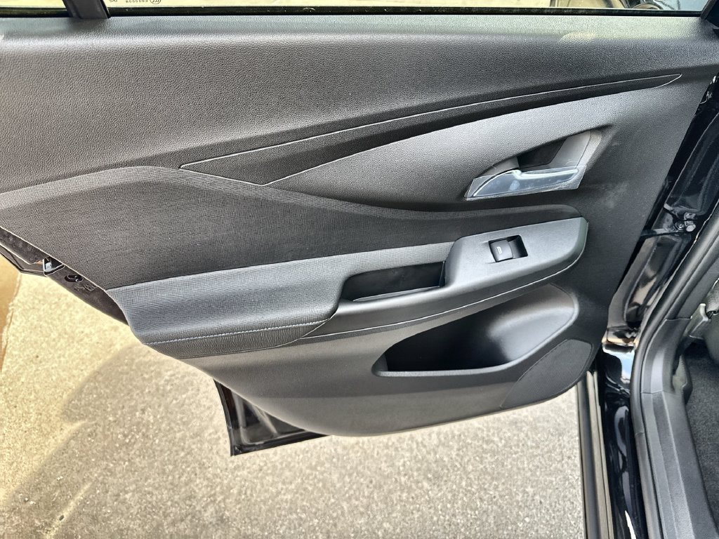 New 2026 Buick Envista Sport Touring w/ Convenience I Package FWD image 15