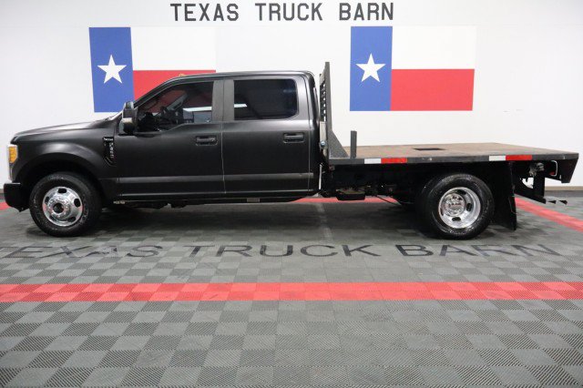 Used 2017 Ford F350 XL w/ Power Equipment Group RWD image 1