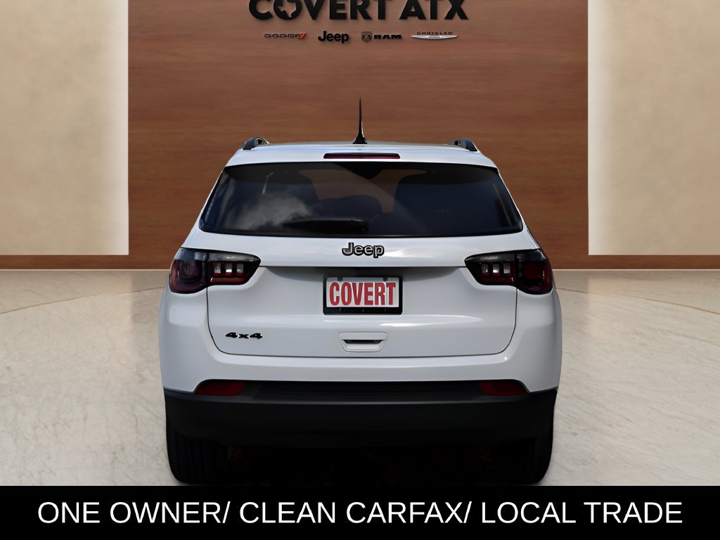 Used 2026 Jeep Compass Latitude AWD/4WD image 10