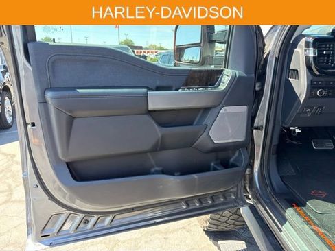 Used 2024 Ford F250 Lariat w/ Lariat Ultimate Package AWD/4WD image 24