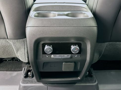 New 2026 GMC Acadia Elevation w/ Black Edition FWD image 28