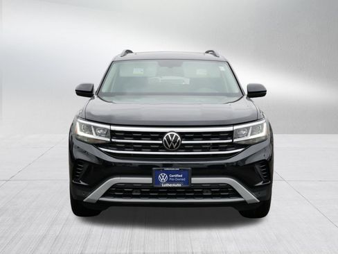 Certified 2023 Volkswagen Atlas SE w/ Panoramic Sunroof Package image 2