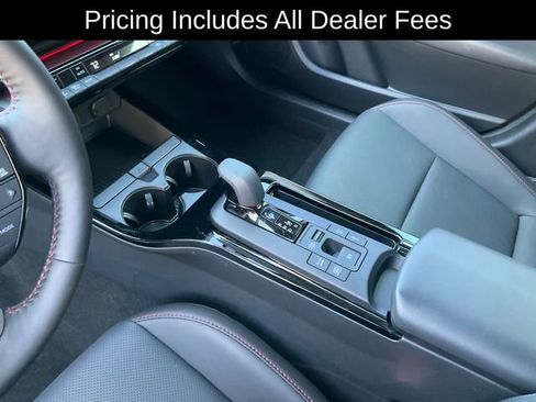 Used 2025 Toyota Prius Plug-In Hybrid FWD image 16