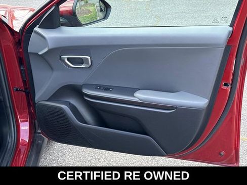 Used 2025 Kia K4 FWD image 8